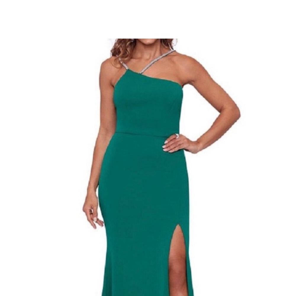 Xscape Asymmetric Jewel Strap Petite Gown
